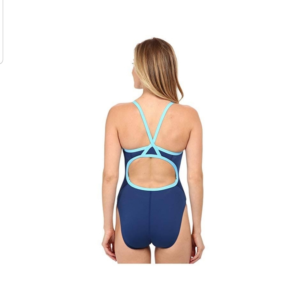 Speedo training suit - Picture 2 of 3